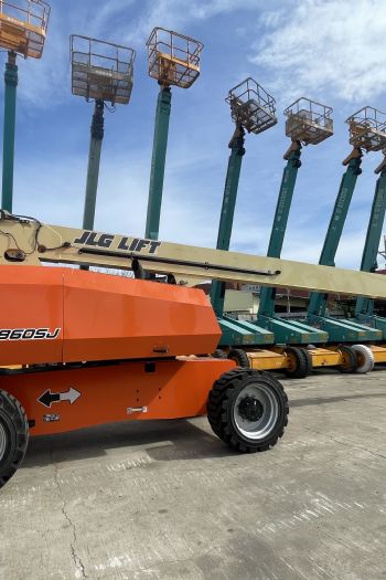 25m直臂輪胎高空作業車