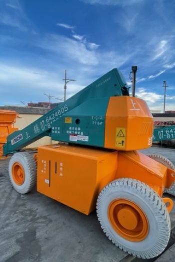 12m直臂輪胎高空作業車