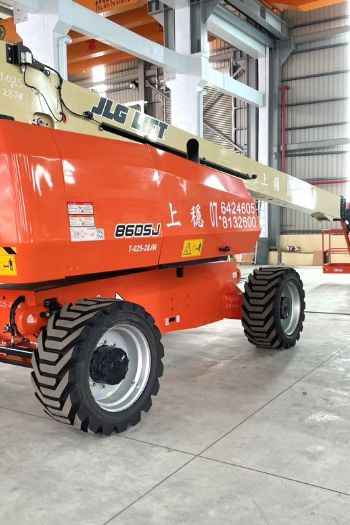 25m直臂輪胎高空作業車