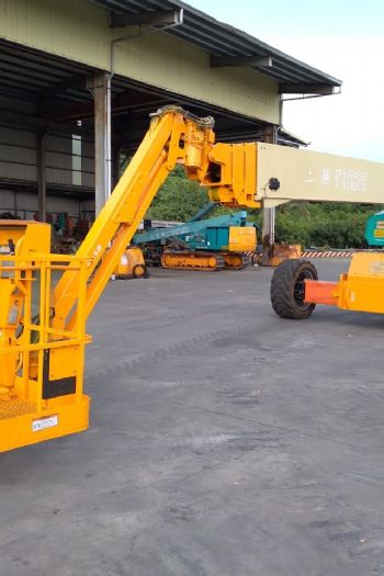 38M直臂輪胎式高空作業車