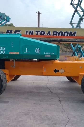 38M直臂輪胎式高空作業車