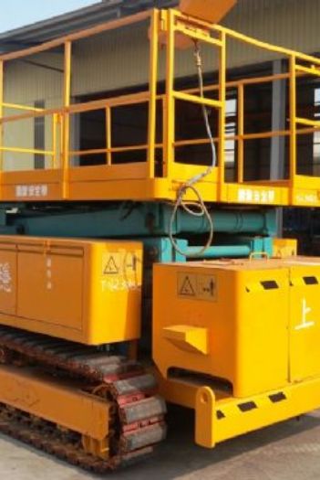 12m剪刀履帶平台高空車