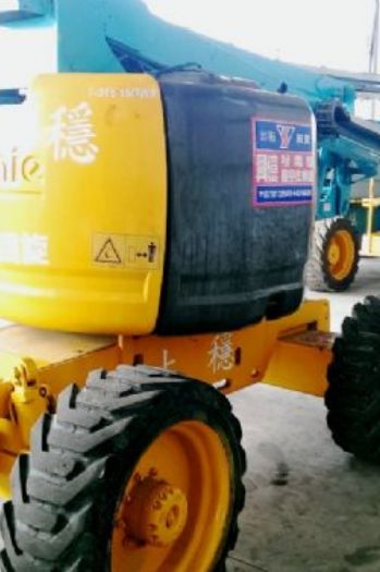 15m屈臂輪胎高空作業車