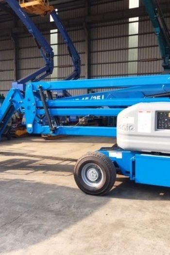 15m屈臂輪胎高空作業車