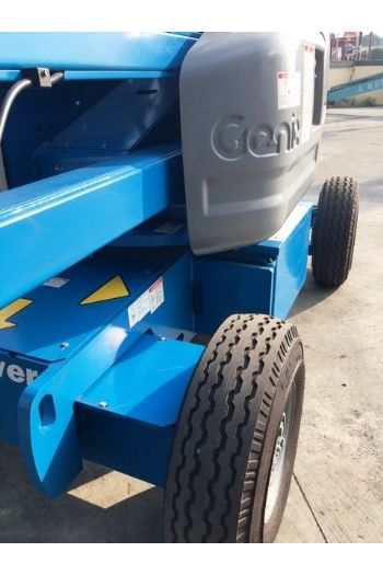 15m屈臂輪胎高空作業車