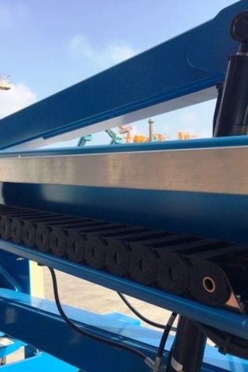 15m屈臂輪胎高空作業車