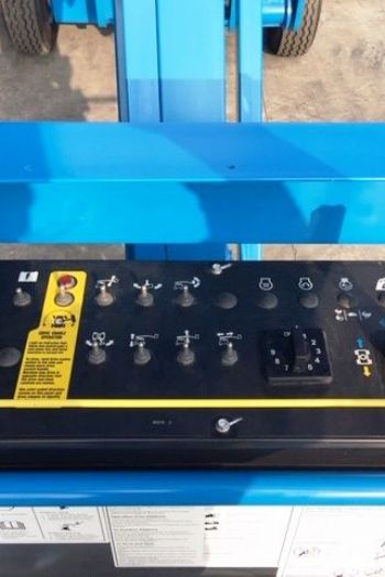 15m屈臂輪胎高空作業車