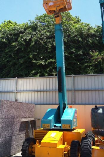 12m直臂輪胎高空作業車